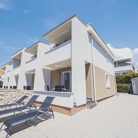 Apartments Lemon 诺瓦利娅 外观 照片
