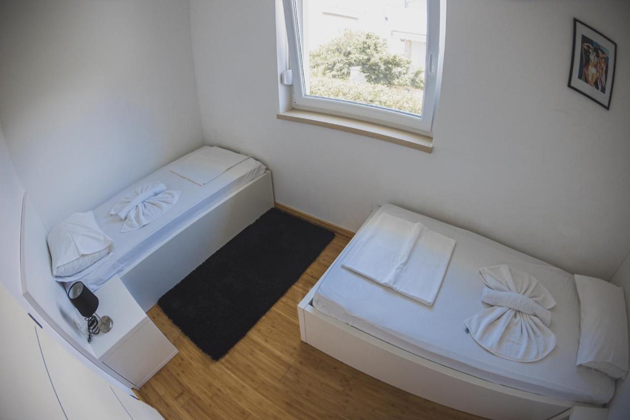 Apartments Lemon 诺瓦利娅 外观 照片